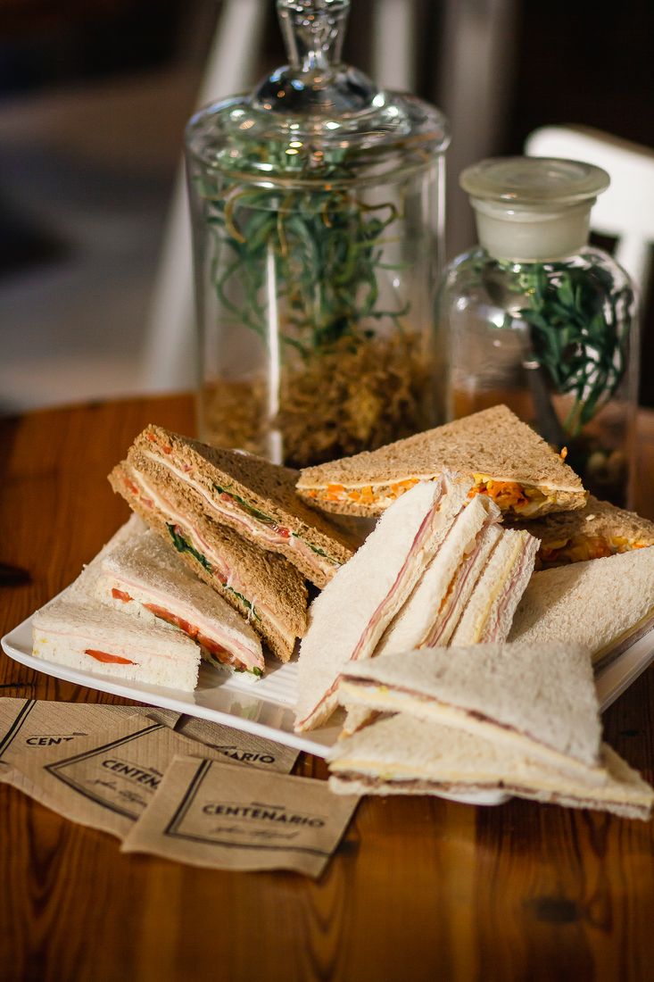 S&aacute;ndwiches de miga